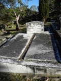 image of grave number 379461